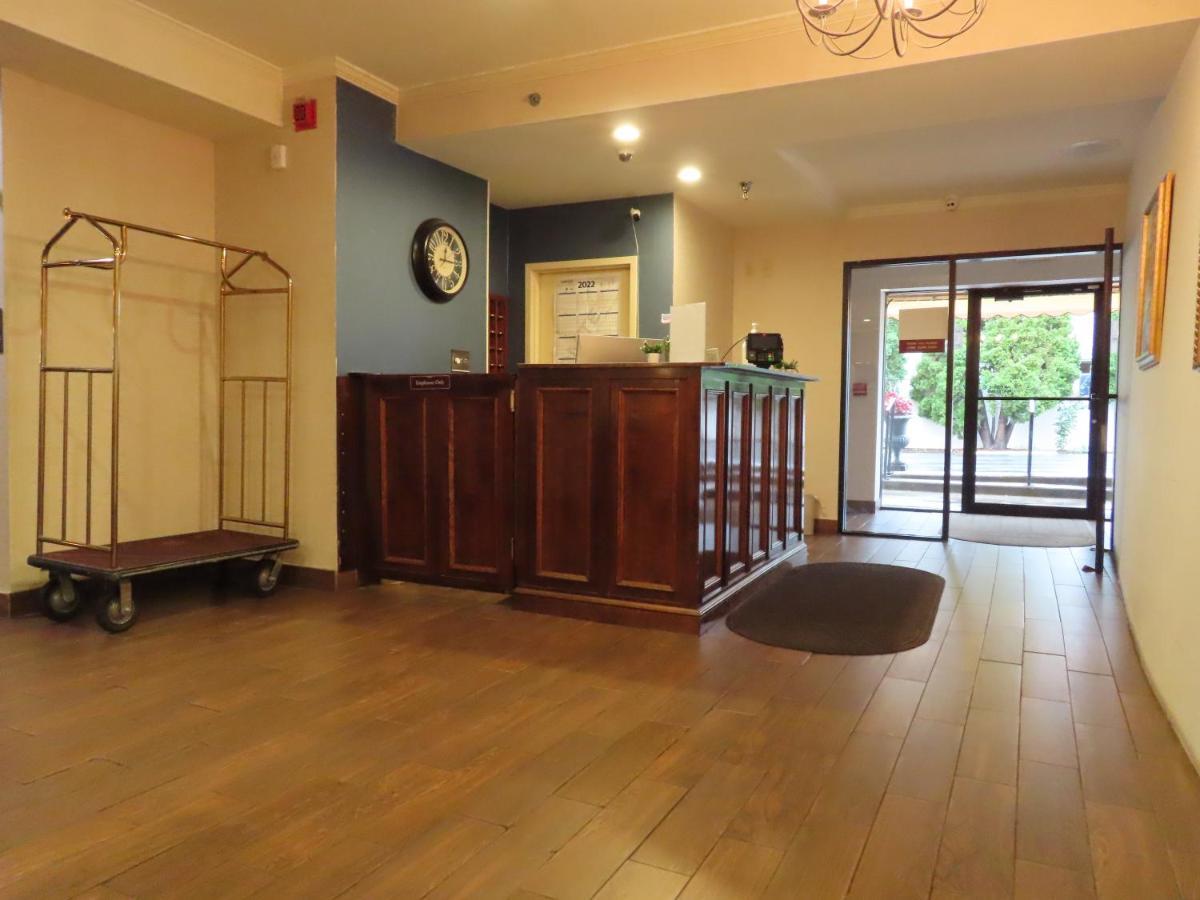 St Charles Hotel Downtown Hudson Ngoại thất bức ảnh