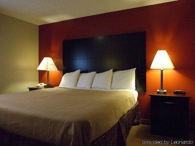 St Charles Hotel Downtown Hudson Phòng bức ảnh