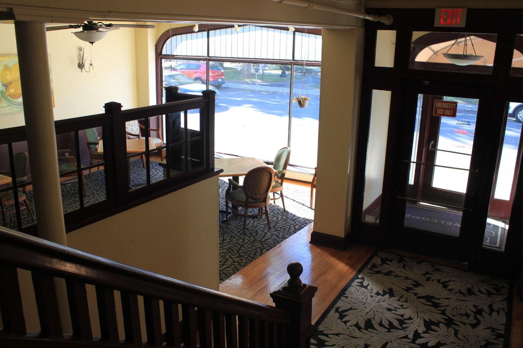 St Charles Hotel Downtown Hudson Ngoại thất bức ảnh